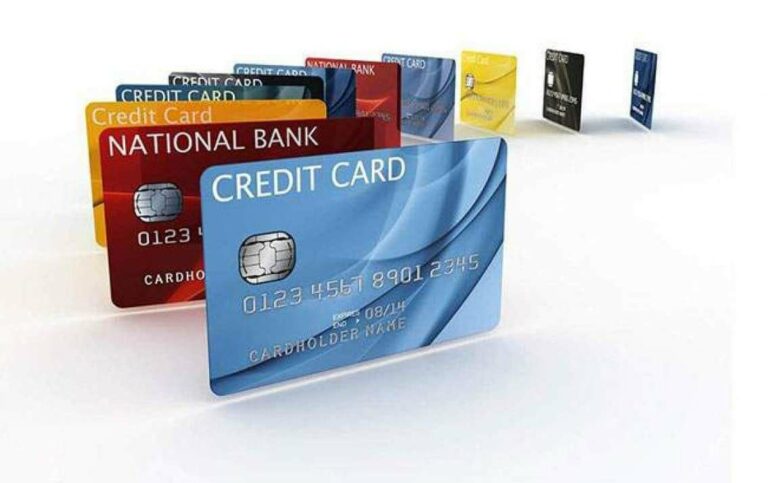 Thẻ tín dụng là gì? Những điều cần biết về thẻ tín dụng