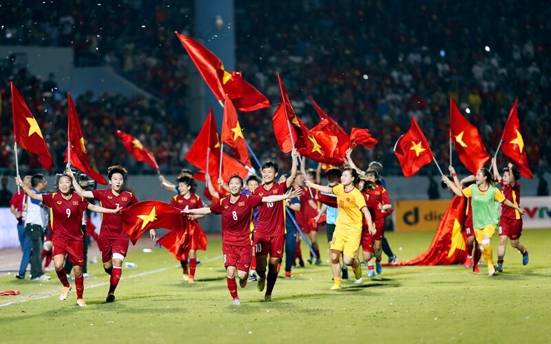 Những khoảnh khắc vỡ òa của đội tuyển Việt Nam là minh chứng cho sự cộng hưởng của nhiều yếu tố mang tính hệ thống.