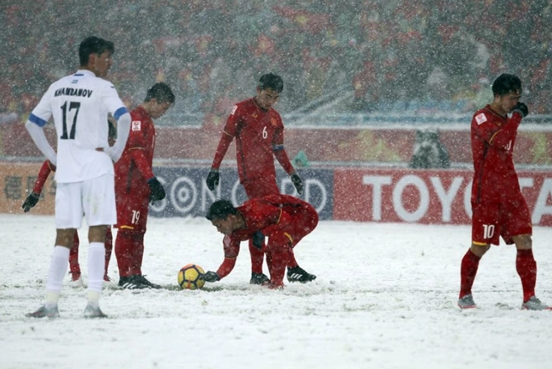 Tinh thần "không bao giờ bỏ cuộc" dưới nghịch cảnh đã trở thành biểu tượng và bản sắc riêng của con người Việt Nam.